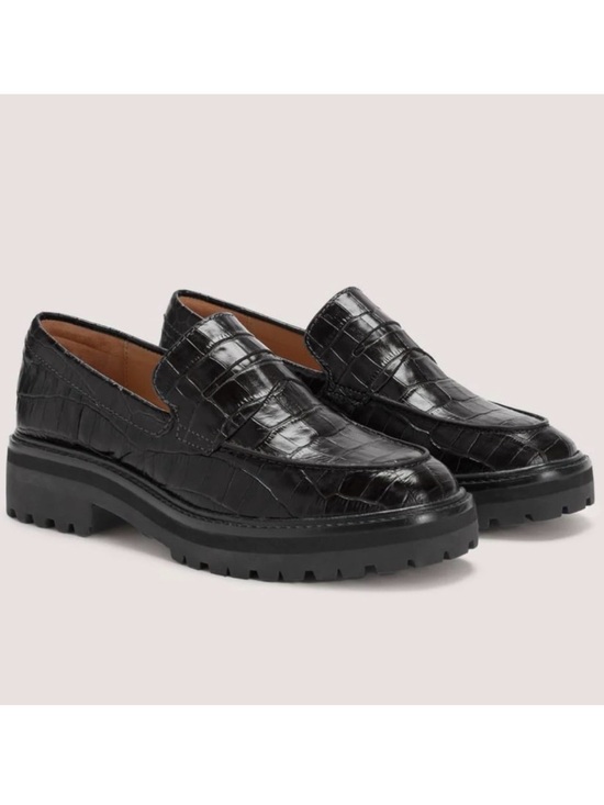 Everlane Shoes - Everlane Black Croc-Embossed Lug Sole Loafers